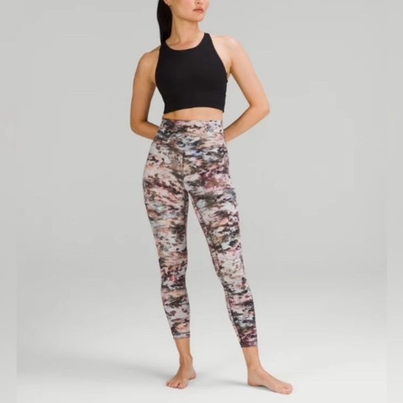 Lululemon Leggings - Picture 17 of 17